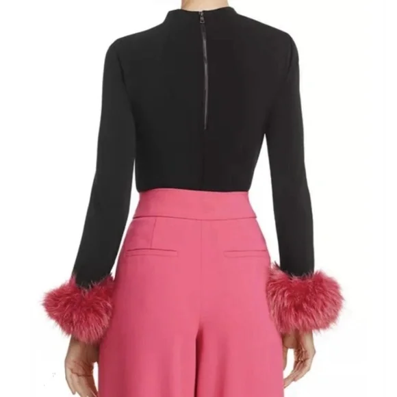 Alice + Olivia Haylen Pink Fur Cuff Top - Picture 2 of 5